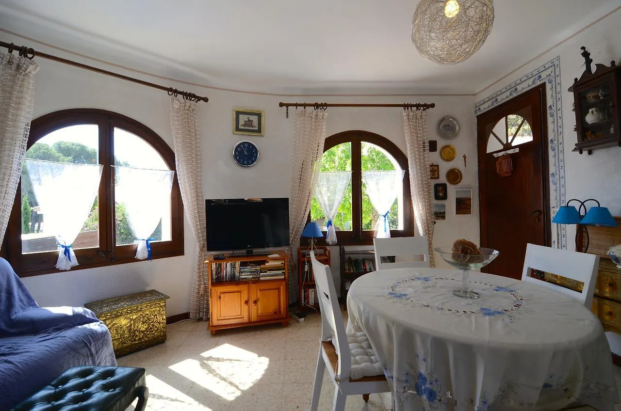 Holiday home Cadi 6 Piscina Villa L'Escala Spain
